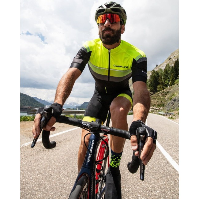 New Speed Radtrikot kurzarm schwarz/neongelb New Speed Radtrikot kurzarm schwarz/neongelb