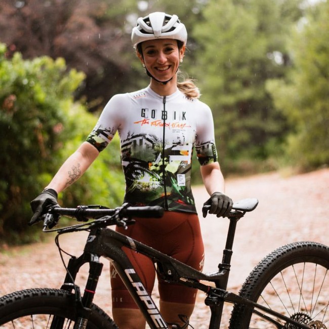 Factory Team 2023 Radtrikot kurzarm-Radsport-Profi-Team Radtrikot Kaufen Factory Team 2023 Radtrikot kurzarm-Radsport-Profi-Team Radtrikot Kaufen